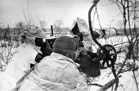 Иллюстрация к книге — Чудо под Москвой [i_093.jpg]