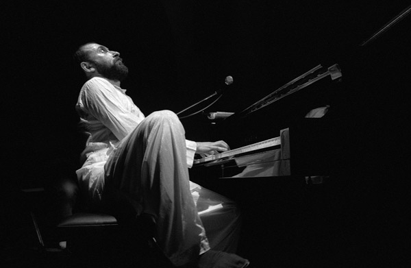 Иллюстрация к книге — Учись слушать. Серфинг на радиоволне [i_052.jpg]