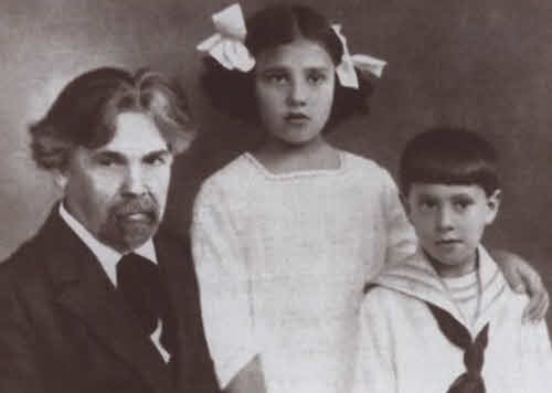 Иллюстрация к книге — Суриков [i_030.jpg]