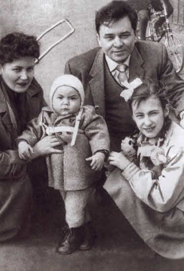 Иллюстрация к книге — Конон Молодый [i_045.jpg]