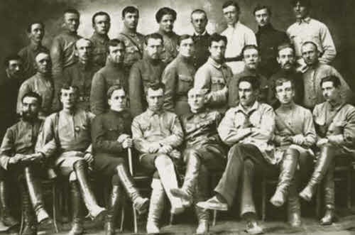 Иллюстрация к книге — Алексей Кулаковский [i_046.jpg]