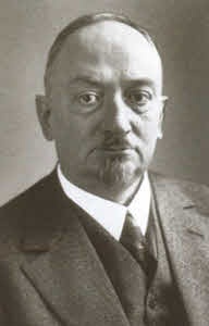 Иллюстрация к книге — Коллонтай [i_048.jpg]