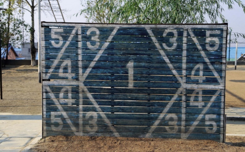 Иллюстрация к книге — Спросите у северокорейца. Бывшие граждане о жизни внутри самой закрытой страны мира [i_048.jpg]