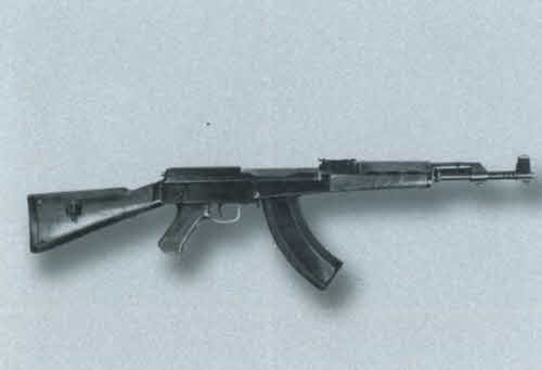 Иллюстрация к книге — Калашников [i_019.jpg]