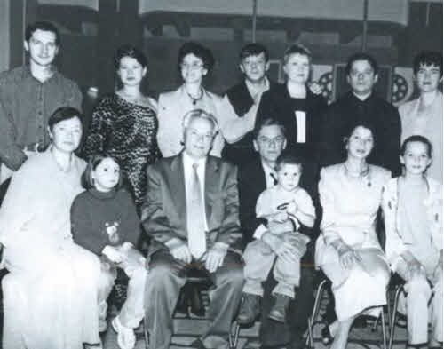 Иллюстрация к книге — Калашников [i_059.jpg]