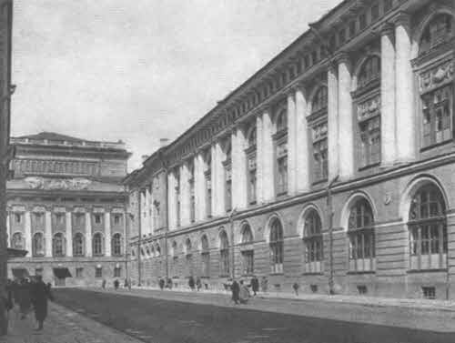 Иллюстрация к книге — Галина Уланова [i_011.jpg]