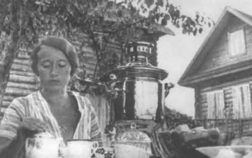 Иллюстрация к книге — Галина Уланова [i_023.jpg]