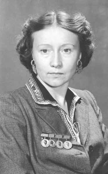 Иллюстрация к книге — Галина Уланова [i_027.jpg]