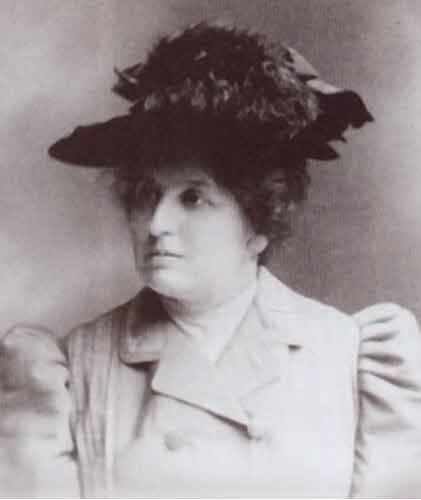 Иллюстрация к книге — Марина Цветаева. Твоя неласковая ласточка [i_032.jpg]