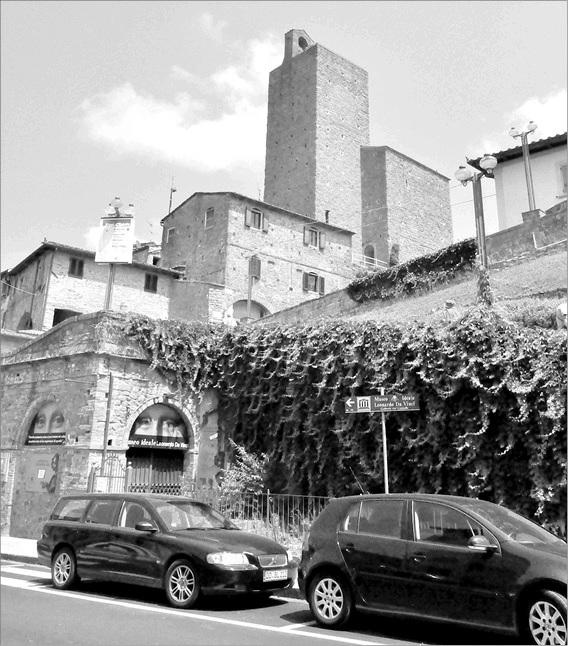 Иллюстрация к книге — Флоренция и Тоскана. Флорентийcкая мозаика Италии [_038.jpg]