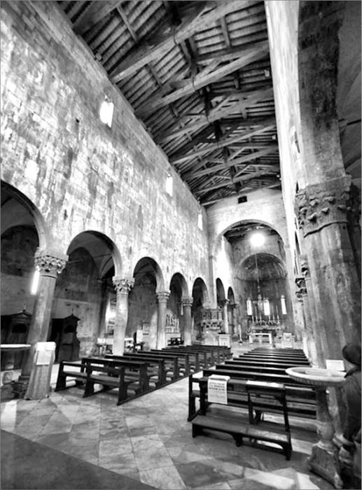 Иллюстрация к книге — Флоренция и Тоскана. Флорентийcкая мозаика Италии [_084.jpg]