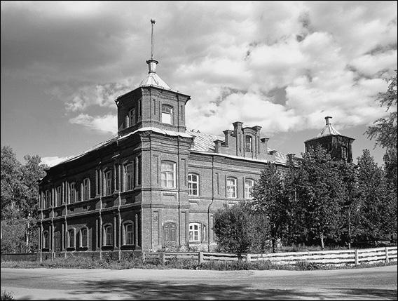 Иллюстрация к книге — Костромская земля. Природа. История. Экономика. Культура. Достопримечательности. Религиозные центры [_011.jpg]