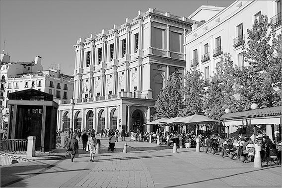 Иллюстрация к книге — Мадрид. Город солнца [_014.jpg]