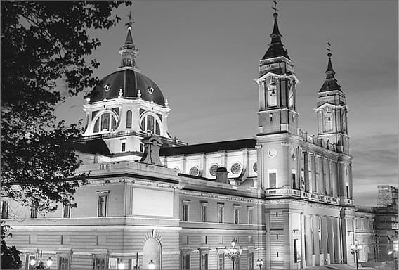 Иллюстрация к книге — Мадрид. Город солнца [_019.jpg]