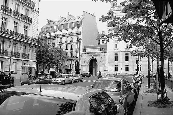 Иллюстрация к книге — Франция. Страна королей и пяти республик  [_052.jpg]