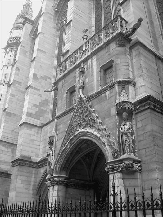 Иллюстрация к книге — Франция. Страна королей и пяти республик  [_062.jpg]