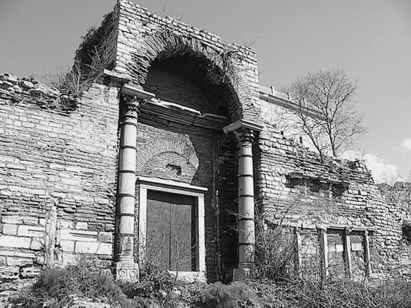 Иллюстрация к книге — Стамбул. Новый Вавилон на берегах Босфора  [_77.jpg]