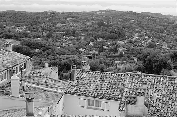 Иллюстрация к книге — Лазурный берег. Ривьеры Франции, Монако и Италии  [_022.jpg]