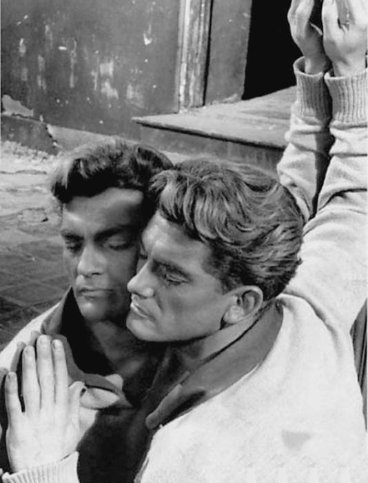 Иллюстрация к книге — Лазурный берег. Ривьеры Франции, Монако и Италии  [_025.jpg]