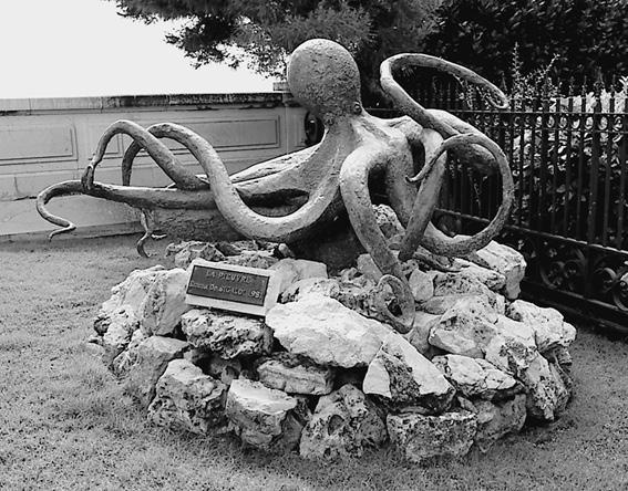 Иллюстрация к книге — Лазурный берег. Ривьеры Франции, Монако и Италии  [_mon8890.jpg]