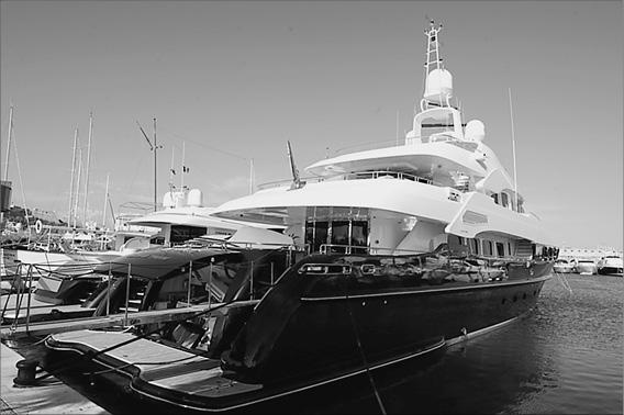 Иллюстрация к книге — Лазурный берег. Ривьеры Франции, Монако и Италии  [_nov8208.jpg]