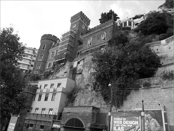 Иллюстрация к книге — Неаполитанская Ривьера. Неаполь. Капри. Искья. Прочида  [_010.jpg]