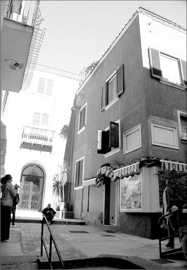 Иллюстрация к книге — Неаполитанская Ривьера. Неаполь. Капри. Искья. Прочида  [_081.jpg]