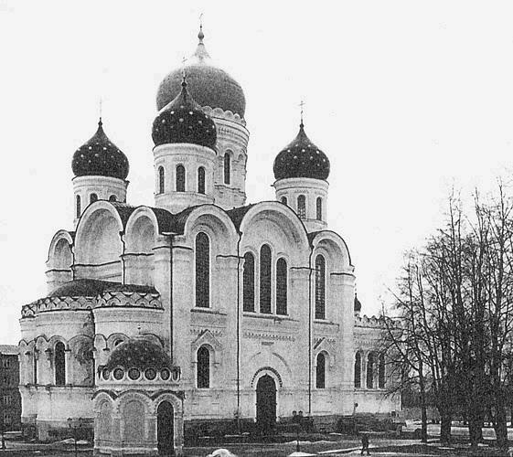 Иллюстрация к книге — Монастыри Подмосковья [_033.jpg]