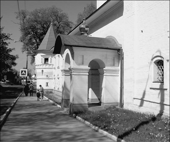 Иллюстрация к книге — Подмосковье. Природа. История. Экономика. Культура. Достопримечательности. Религиозные центры  [_016.jpg]