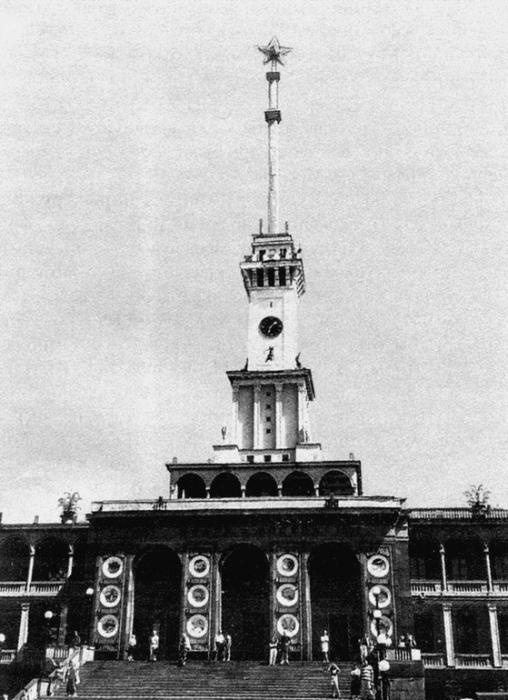 Иллюстрация к книге — От Москвы до Твери. Речное путешествие  [_004.jpg]