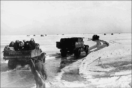 Иллюстрация к книге — Пригороды Санкт-Петербурга. От Петергофа до Гатчины  [_112.jpg]