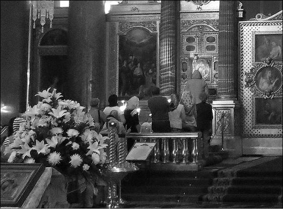 Иллюстрация к книге — Путешествие по храмам и монастырям Санкт-Петербурга  [_019.jpg]