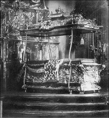 Иллюстрация к книге — Путешествие по храмам и монастырям Санкт-Петербурга  [_037.jpg]