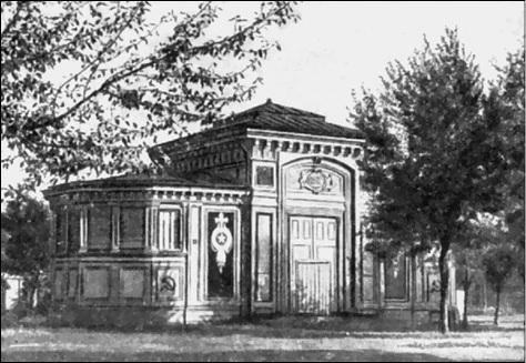 Иллюстрация к книге — Усадьбы Подмосковья. История. Владельцы. Жители. Архитектура  [_033.jpg]