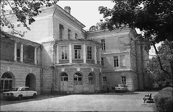 Иллюстрация к книге — Усадьбы Подмосковья. История. Владельцы. Жители. Архитектура  [_057.jpg]