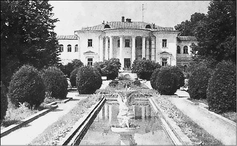 Иллюстрация к книге — Усадьбы Подмосковья. История. Владельцы. Жители. Архитектура  [_129.jpg]