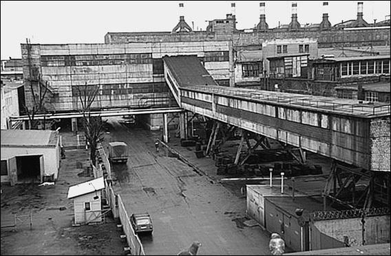 Иллюстрация к книге — Ярославская земля. Природа. История. Экономика. Культура. Достопримечательности. Религиозные центры  [_015.jpg]