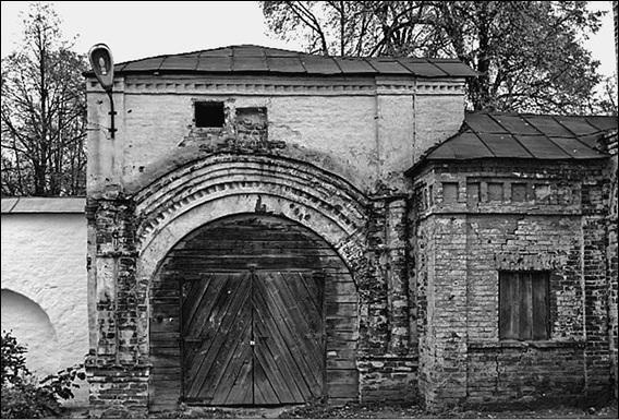 Иллюстрация к книге — Ярославская земля. Природа. История. Экономика. Культура. Достопримечательности. Религиозные центры  [_087.jpg]