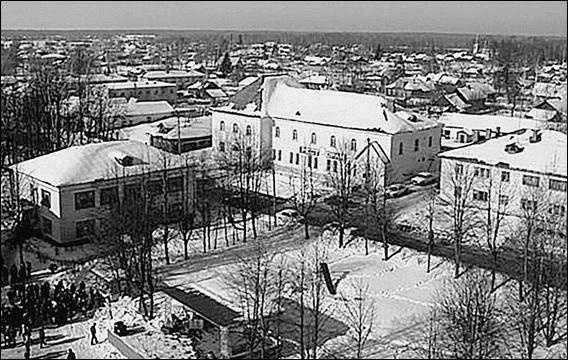 Иллюстрация к книге — Ярославская земля. Природа. История. Экономика. Культура. Достопримечательности. Религиозные центры  [_112.jpg]