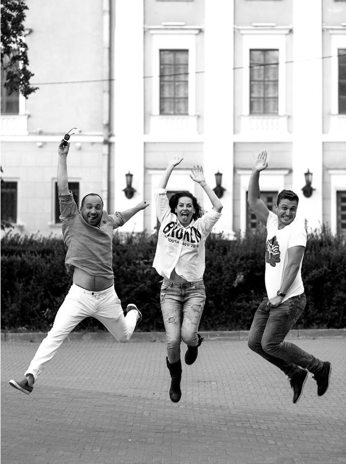 Иллюстрация к книге — 1000 и 1 день без секса. Белая книга. Чем занималась я, пока вы занимались сексом [_2.jpg]