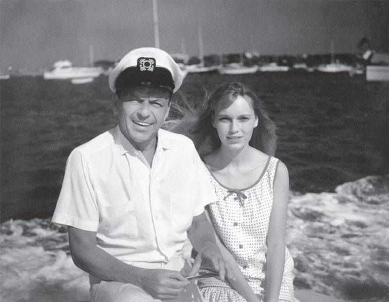 Иллюстрация к книге — Фрэнк Синатра. «Я делал все по-своему» [_32.jpg]