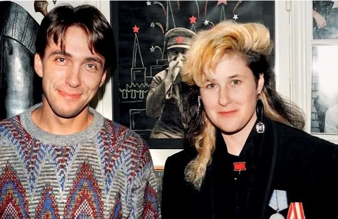 Иллюстрация к книге — Стингрей в Зазеркалье [i_003.jpg]