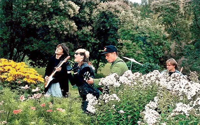 Иллюстрация к книге — Стингрей в Зазеркалье [i_022.jpg]