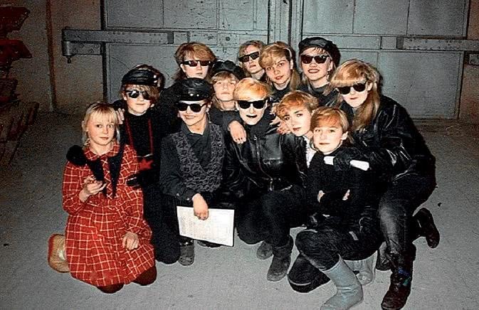 Иллюстрация к книге — Стингрей в Зазеркалье [i_029.jpg]