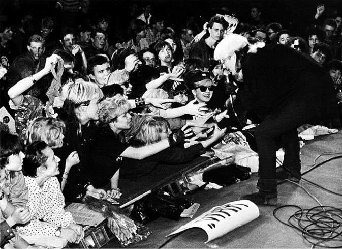 Иллюстрация к книге — Стингрей в Зазеркалье [i_046.jpg]