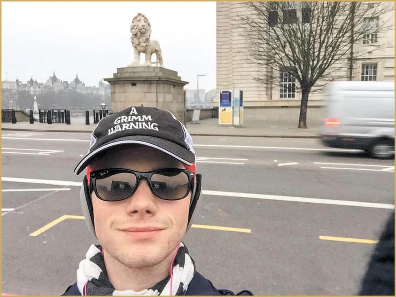 Иллюстрация к книге — Страна сказок. Путеводитель для настоящего книгообнимателя [i_191.jpg]