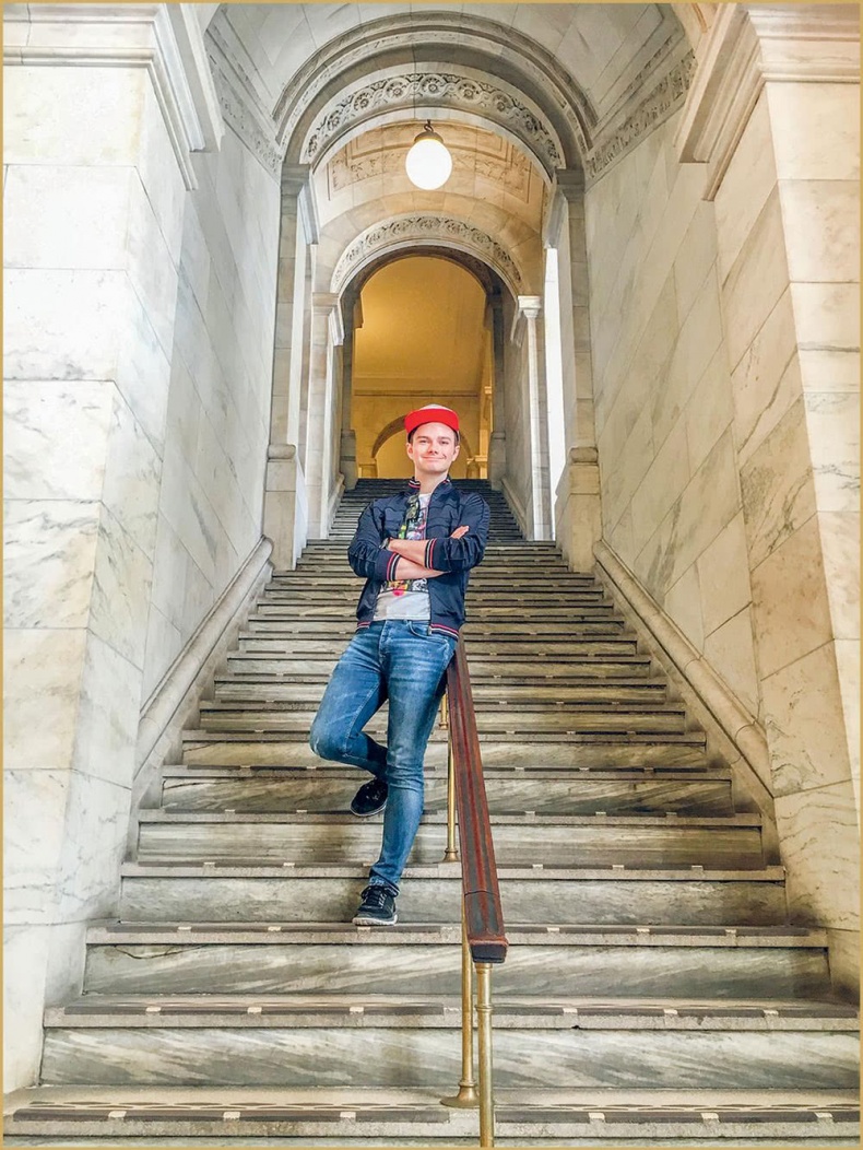 Иллюстрация к книге — Страна сказок. Путеводитель для настоящего книгообнимателя [i_192.jpg]