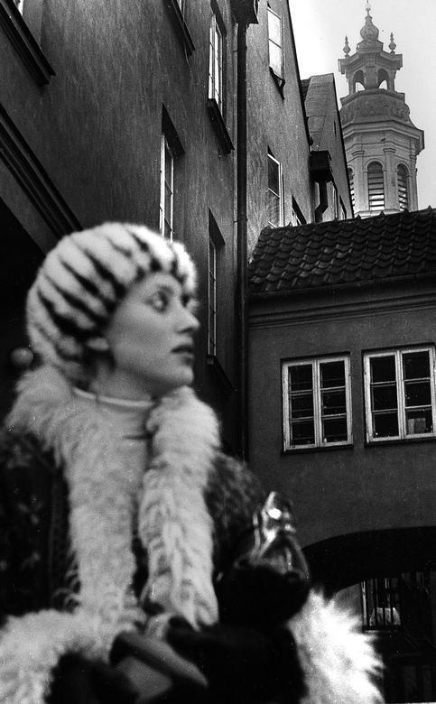 Иллюстрация к книге — Одна отдельно счастливая жизнь [i_038.jpg]