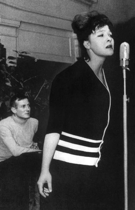 Иллюстрация к книге — Диалоги с Евгением Евтушенко [i_010.jpg]