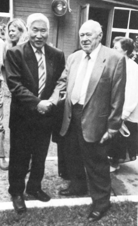 Иллюстрация к книге — КГБ и власть. Пятое управление: политическая контрразведка [i_038.jpg]